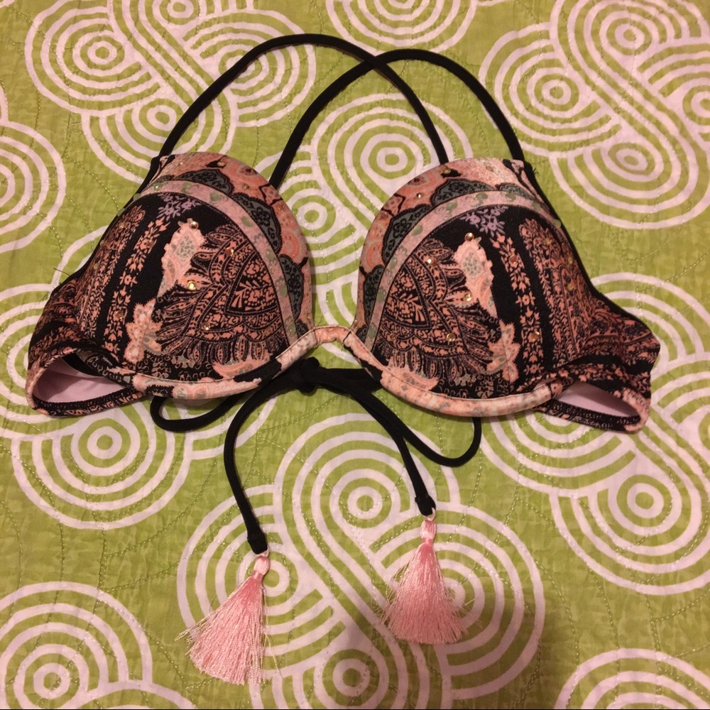 Victoria’s Secret Swim Top. Size 34B
